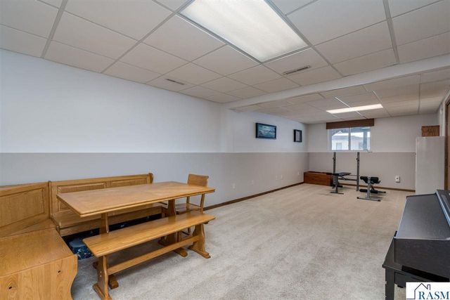 1575 Sharon Drive, North Mankato, MN 56003