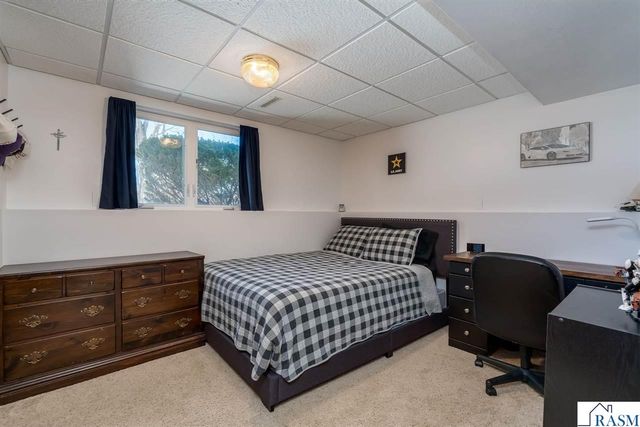 1575 Sharon Drive, North Mankato, MN 56003