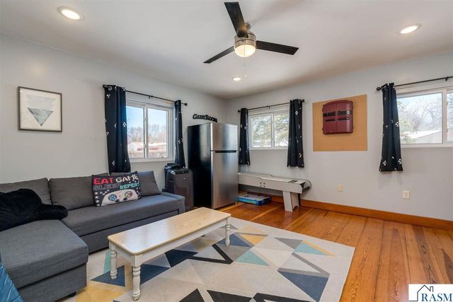 1575 Sharon Drive, North Mankato, MN 56003