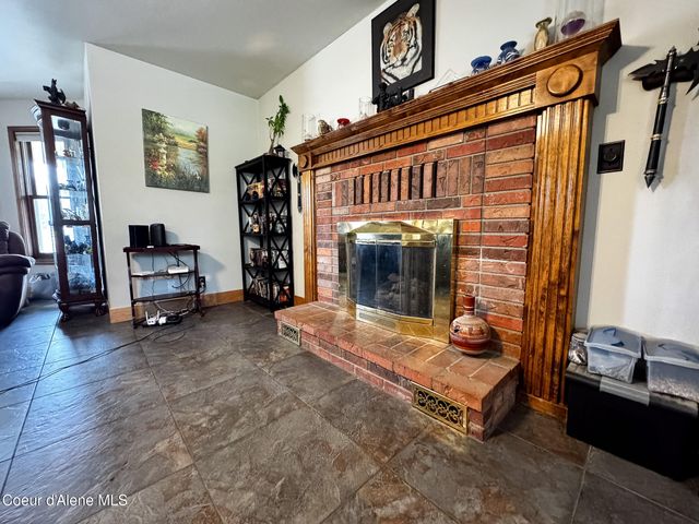 1264 W Garwood RD, Rathdrum, ID 83858