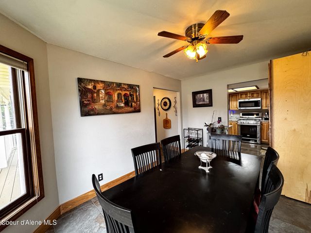 1264 W Garwood RD, Rathdrum, ID 83858