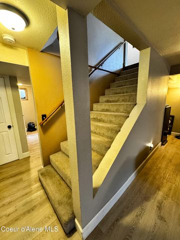 1264 W Garwood RD, Rathdrum, ID 83858