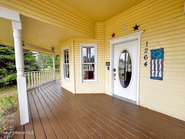 1264 W Garwood RD, Rathdrum, ID 83858
