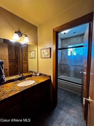 1264 W Garwood RD, Rathdrum, ID 83858