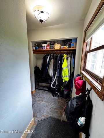 1264 W Garwood RD, Rathdrum, ID 83858