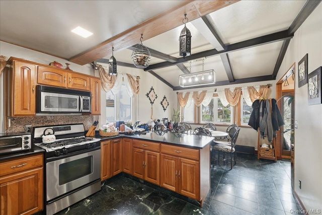 672 Drew Street, Brooklyn, NY 11208