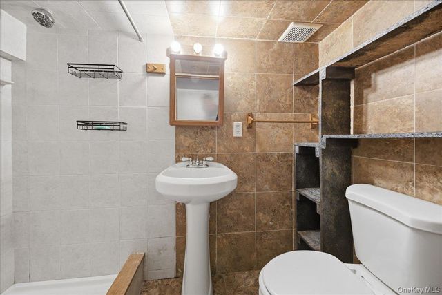 672 Drew Street, Brooklyn, NY 11208