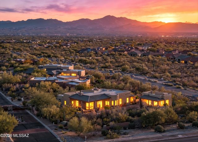 12797 N Sorrel Stallion Place, Marana, AZ 85658