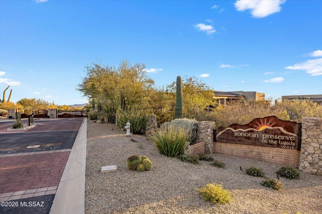 12797 N Sorrel Stallion Place, Marana, AZ 85658