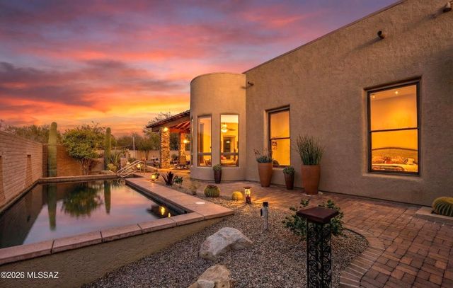 12797 N Sorrel Stallion Place, Marana, AZ 85658