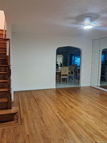 6064 70th Street, Maspeth, NY 11378