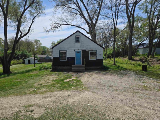 1501 E Dartmouth Avenue, Muncie, IN 47303