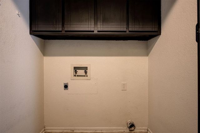 9021 N Rockwell Drive, Oklahoma City, OK 73132