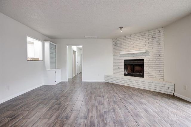 9021 N Rockwell Drive, Oklahoma City, OK 73132