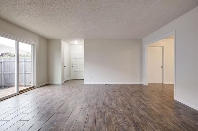 9021 N Rockwell Drive, Oklahoma City, OK 73132