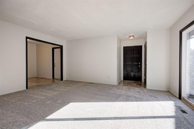 9021 N Rockwell Drive, Oklahoma City, OK 73132