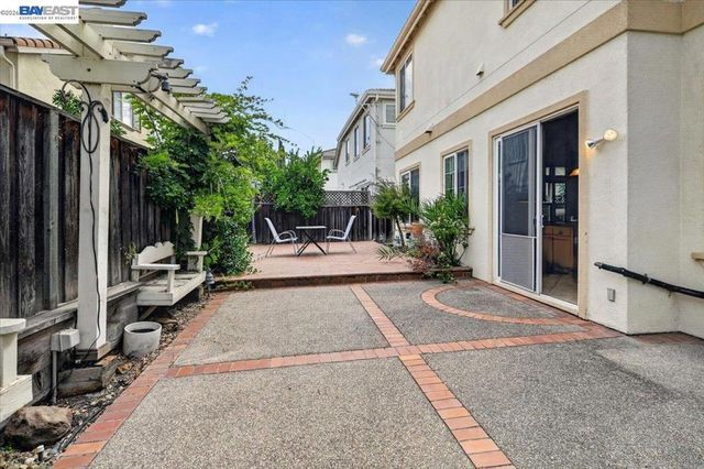 4329 Foxford Way, Dublin, CA 94568