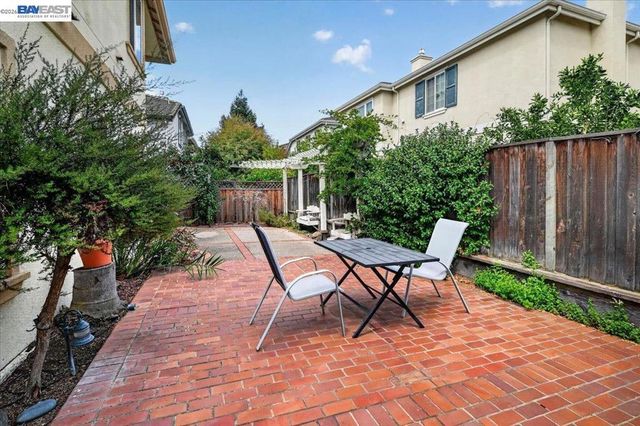 4329 Foxford Way, Dublin, CA 94568