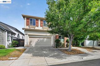 4329 Foxford Way, Dublin, CA 94568