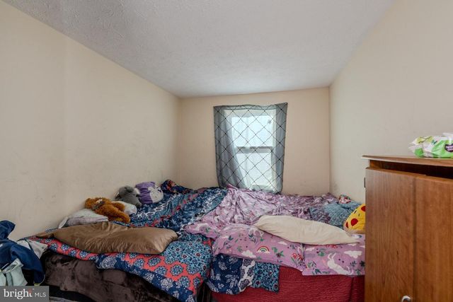 14636 OLDE KENT RD, Centreville, VA 20120