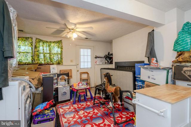 14636 OLDE KENT RD, Centreville, VA 20120