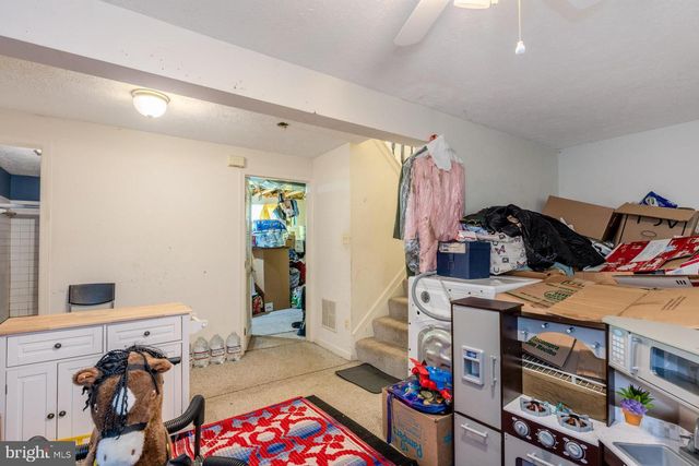 14636 OLDE KENT RD, Centreville, VA 20120