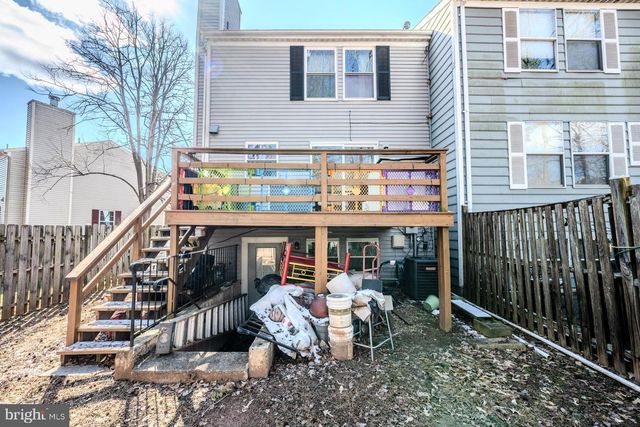 14636 OLDE KENT RD, Centreville, VA 20120