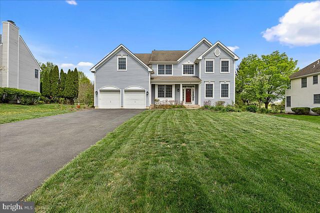 17 SPYGLASS RD, Skillman, NJ 08558
