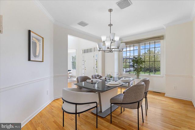 17 SPYGLASS RD, Skillman, NJ 08558