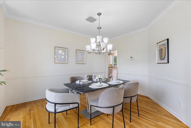 17 SPYGLASS RD, Skillman, NJ 08558