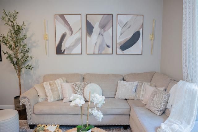 141 Via Montisi, Santee, CA 92071