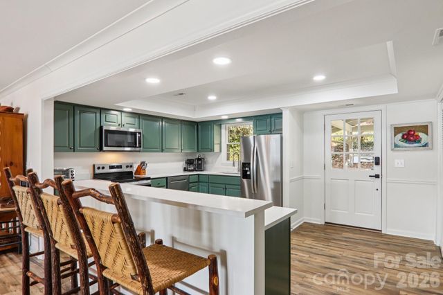 987 Cold Mountain Road, Lake Toxaway, NC 28747