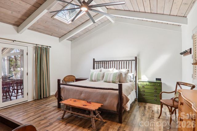 987 Cold Mountain Road, Lake Toxaway, NC 28747