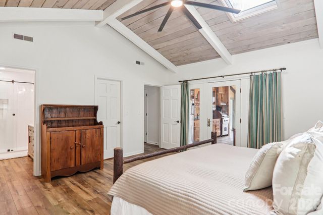 987 Cold Mountain Road, Lake Toxaway, NC 28747