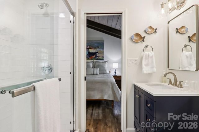 987 Cold Mountain Road, Lake Toxaway, NC 28747