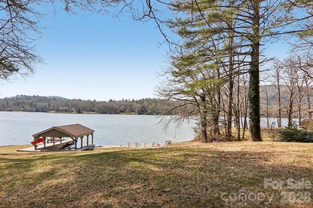 987 Cold Mountain Road, Lake Toxaway, NC 28747