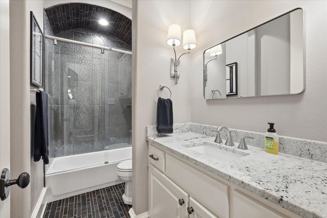 6674 Belle Cote Circle, Argyle, TX 76226