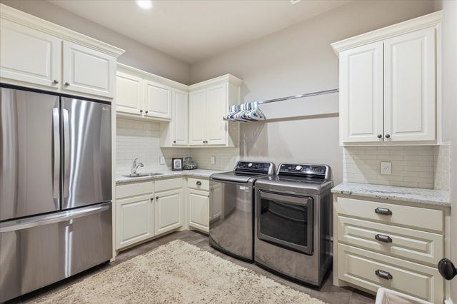 6674 Belle Cote Circle, Argyle, TX 76226