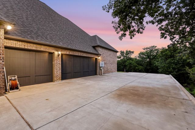 6674 Belle Cote Circle, Argyle, TX 76226