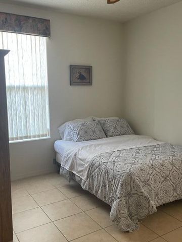 13471 Miles Standish, Palm Beach Gardens, FL 33410