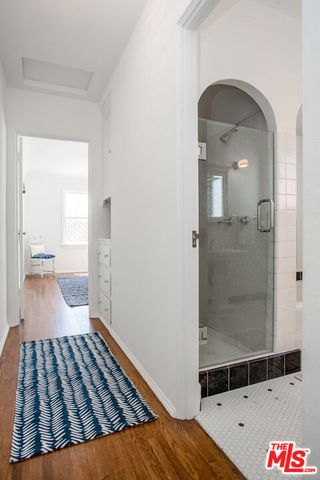 2418 4th Street, Santa Monica, CA 90405