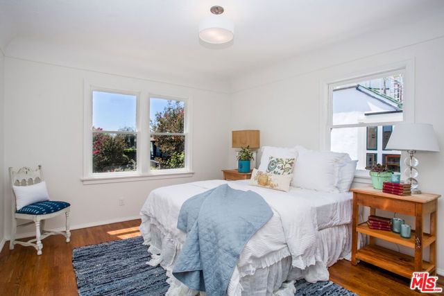 2418 4th Street, Santa Monica, CA 90405