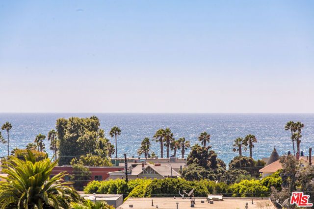 2418 4th Street, Santa Monica, CA 90405