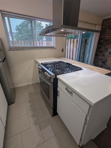 2460 Village Drive 67, Grand Rapids, MI 49506