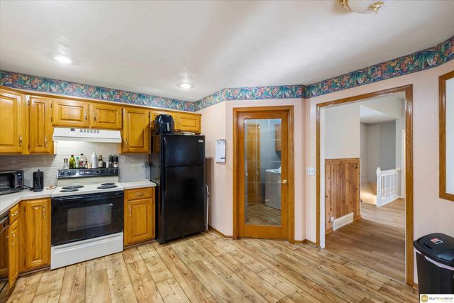400 Fleetwood Drive, Papillion, NE 68133