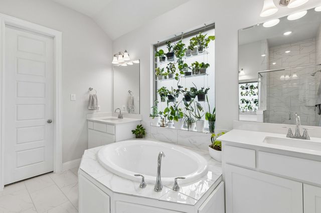 404 Lacey Oak Lane, Wylie, TX 75098