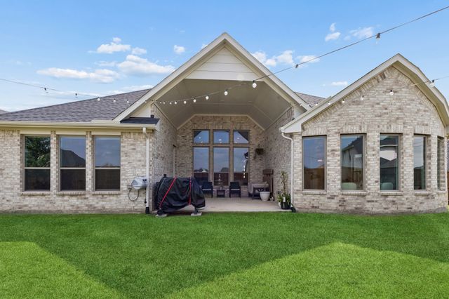 404 Lacey Oak Lane, Wylie, TX 75098