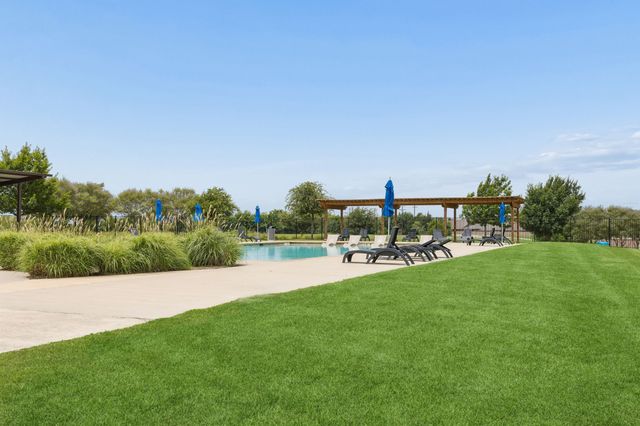 404 Lacey Oak Lane, Wylie, TX 75098