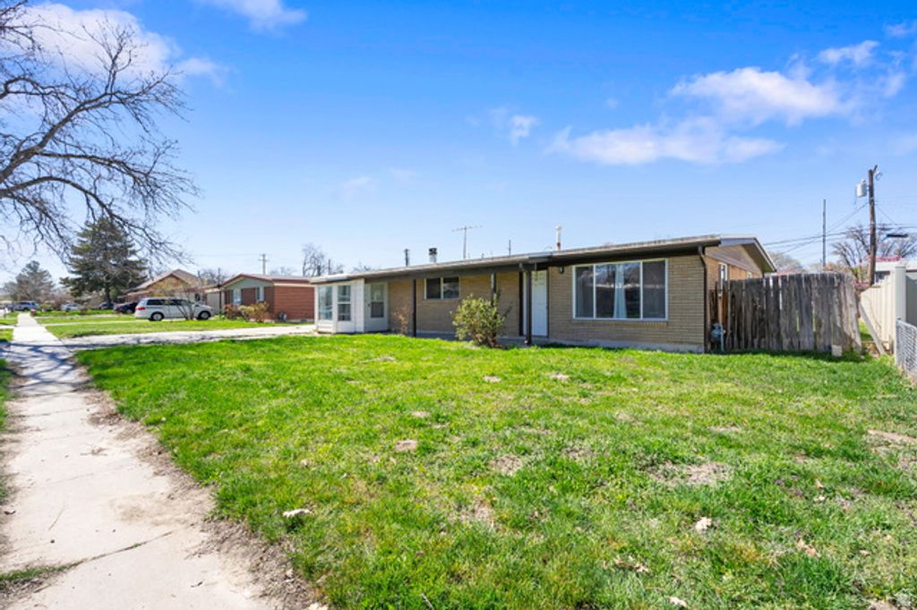 3260 S MAPLE WAY, West Valley City, UT 84119