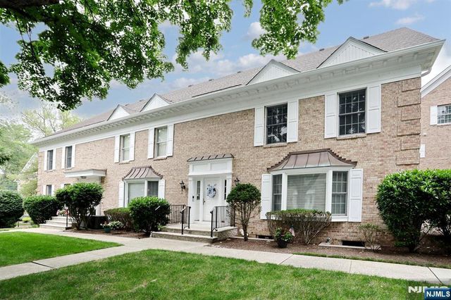 117 S Maple Avenue B, Park Ridge, NJ 07656